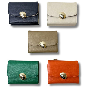 2008 カブセ二つ折り財布