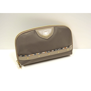 3402<br>多機能ポーチ