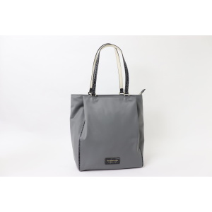 #4111<br>はっ水ナイロン<br>革付属トートバッグ
