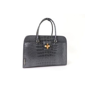 #4818<br>目地染めクロコ型押し<br>バンブーひねり<br>ボストンバッグ