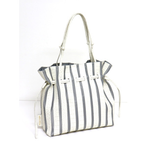 4845<br>クロコダイル型押しレザー<br>プリーツ トートバッグ