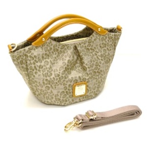 8802<br>レオパードシリーズ<br>多機能ハンドバッグ