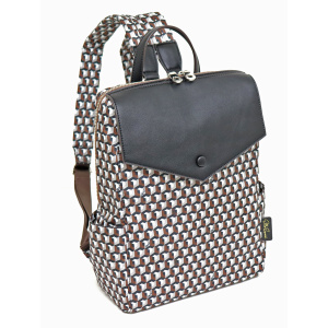 E05<br>Cubeシリーズ<br>カブセデザイン<br>タウンリュック