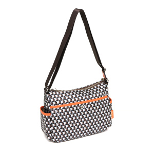 E07<br>ショルダーバッグ